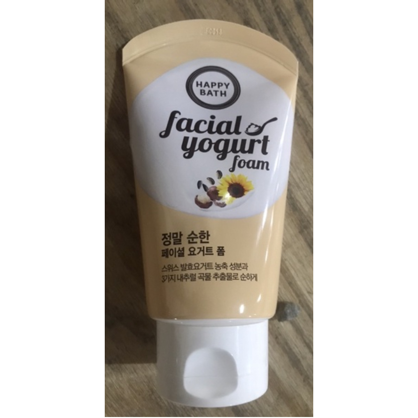 Sữa rửa mặt sữa chua Happy Bath Facial Yogurt Foam 120g Hàn Quốc