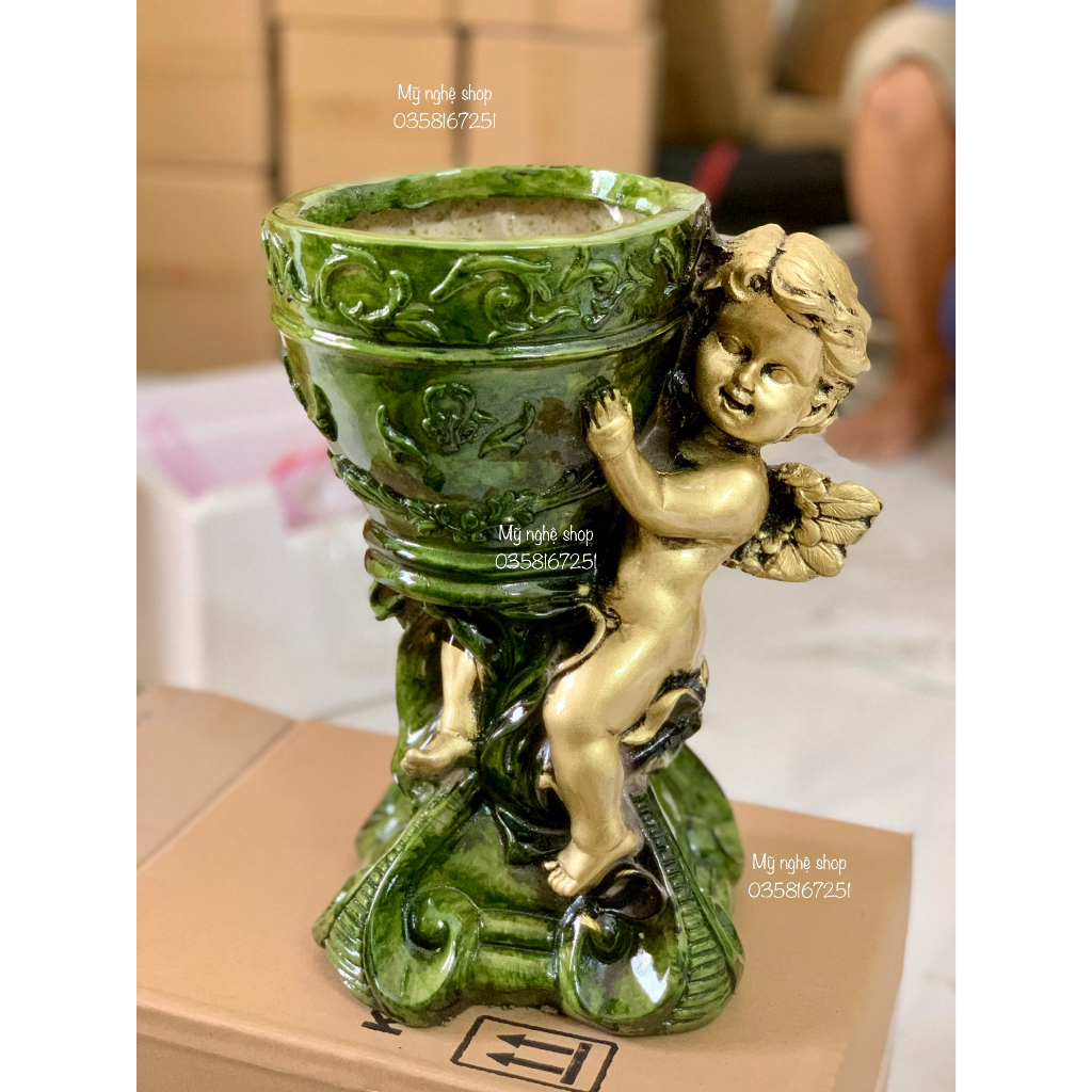 thiên thần đứng Bình hoa  composite