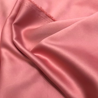 Lụa ruby màu hồng khổ 1m7 - chất mềm rũ, mặt vải láng, giãn nhẹ, độ mỏng vừa - may đồ bộ, đầm lụa