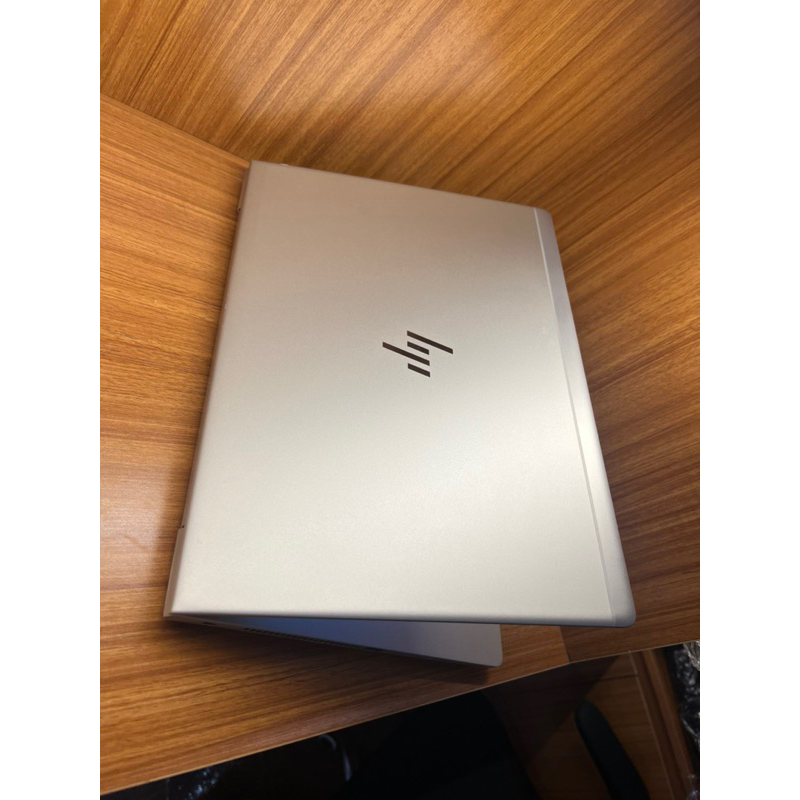 Laptop HP  830 G5 Core i7 8650U/ Ram 16Gb/ SSD 256Gb/ Màn 13,3 FHD Vỏ Nhôm Đẹp Keeng 99%