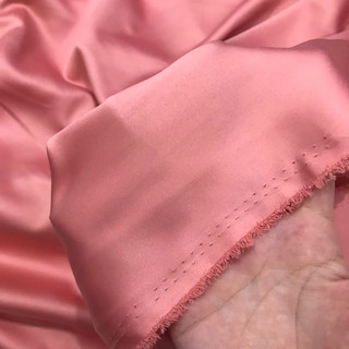 Lụa RuBy Màu Hồng Khổ 1m7 - Chất Mềm Rũ, Mặt Vải Láng, Giãn Nhẹ, Độ Mỏng Vừa - May Đồ Bộ, Đầm Lụa