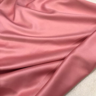 Lụa RuBy Màu Hồng Khổ 1m7 - Chất Mềm Rũ, Mặt Vải Láng, Giãn Nhẹ, Độ Mỏng Vừa - May Đồ Bộ, Đầm Lụa