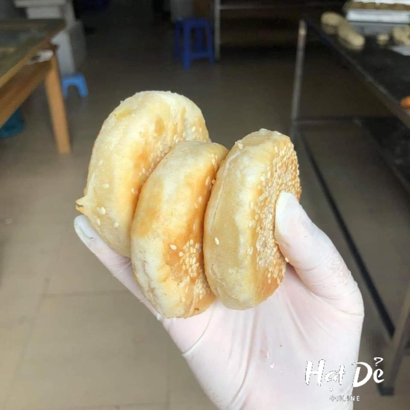 Bánh hạt dẻ chính hiệu Hà Nấm, thơm ngon