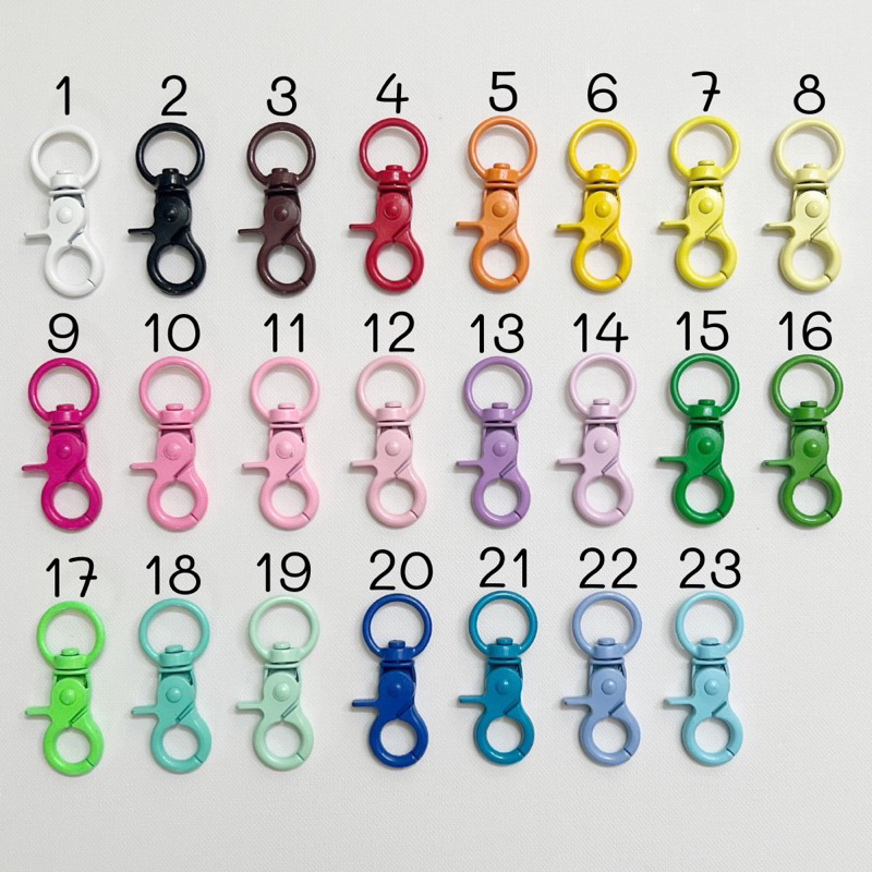 1 cái móc khoá hình dạng càng cua 20x44mm