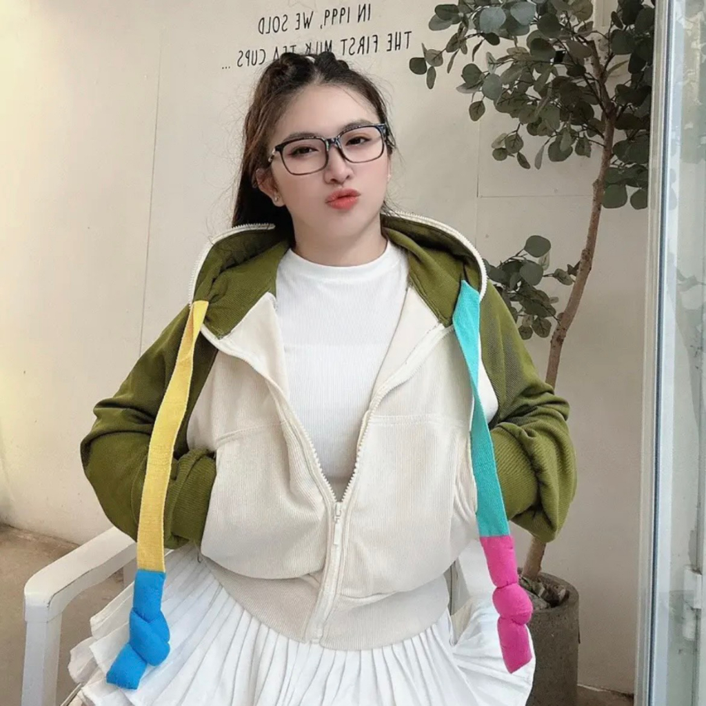 Áo khoác croptop dây màu sợi to