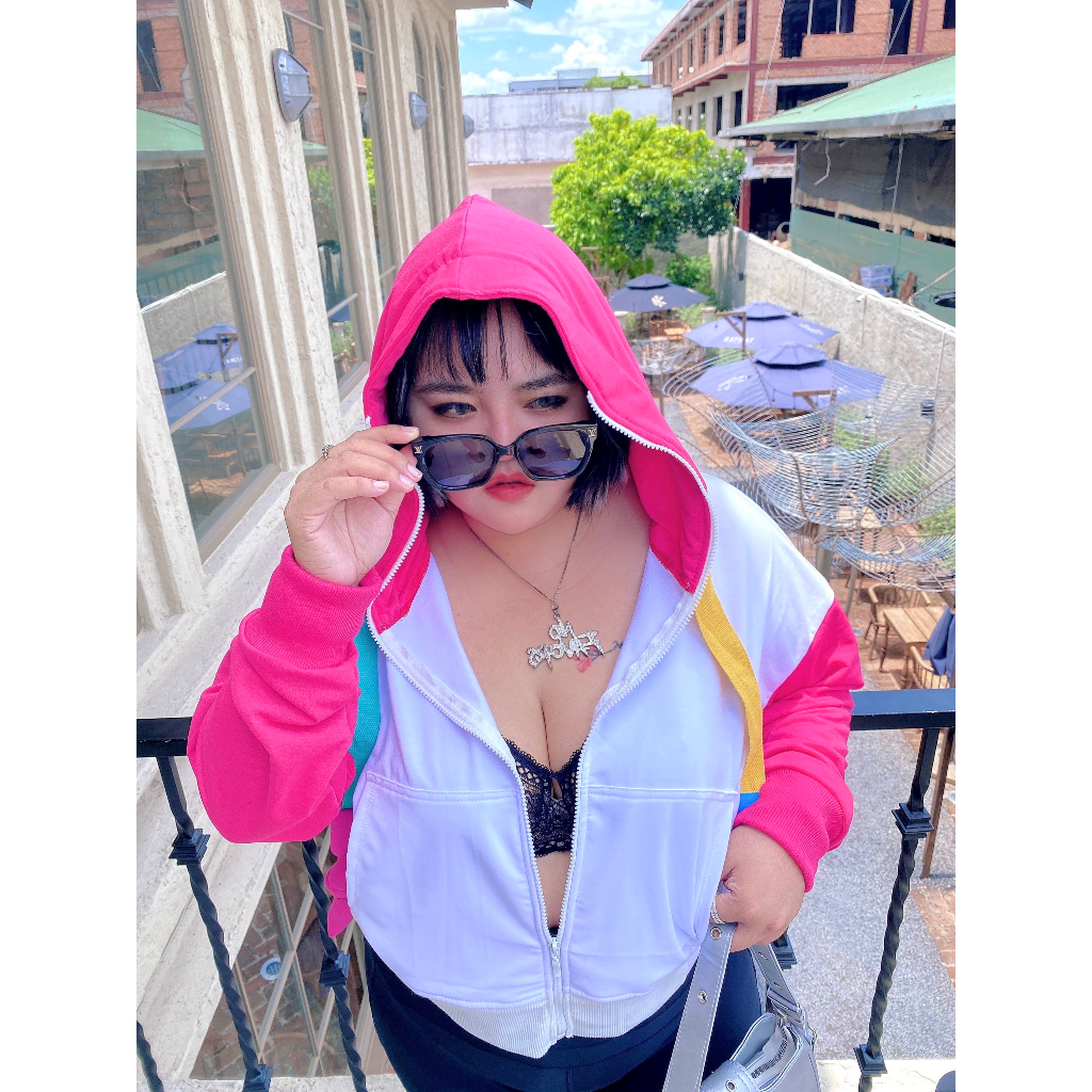 Áo khoác croptop dây màu sợi to
