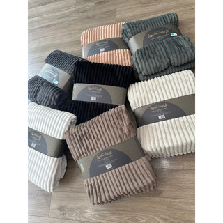 Chăn tuyết blanket của hệ thống costco mỹ viền nhung tăm size queen 2m8*2m8