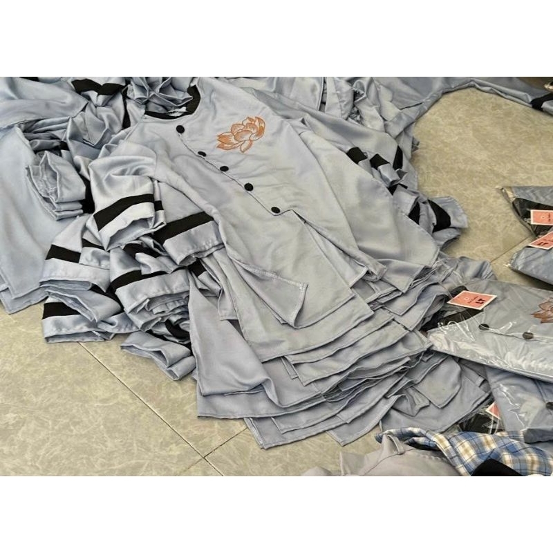 Set đồ lam đi chùa, bộ bà ba hoa sen có nút bọc chất liệu tuyết nhung thêu có 4 màu,