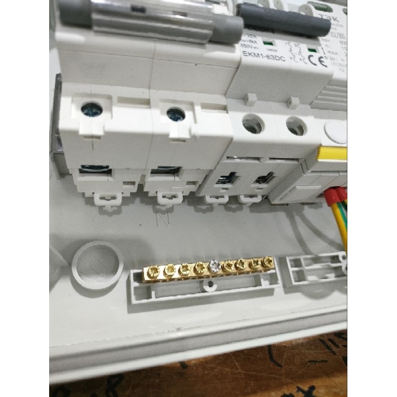 Cầu đấu tủ điện 8 ốc