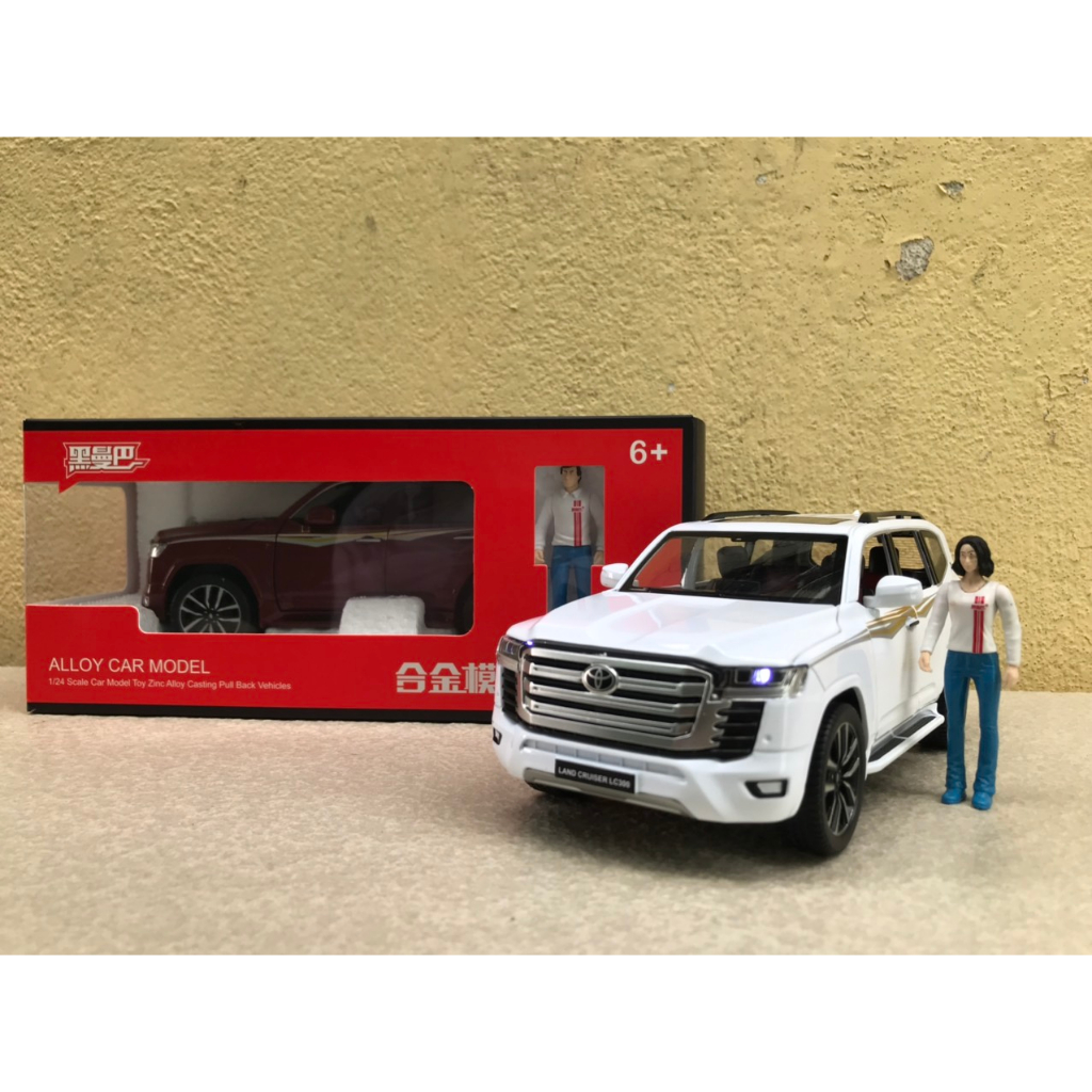 Mô hình xe TOYOTA land Cruiser LC300 2024 1:24