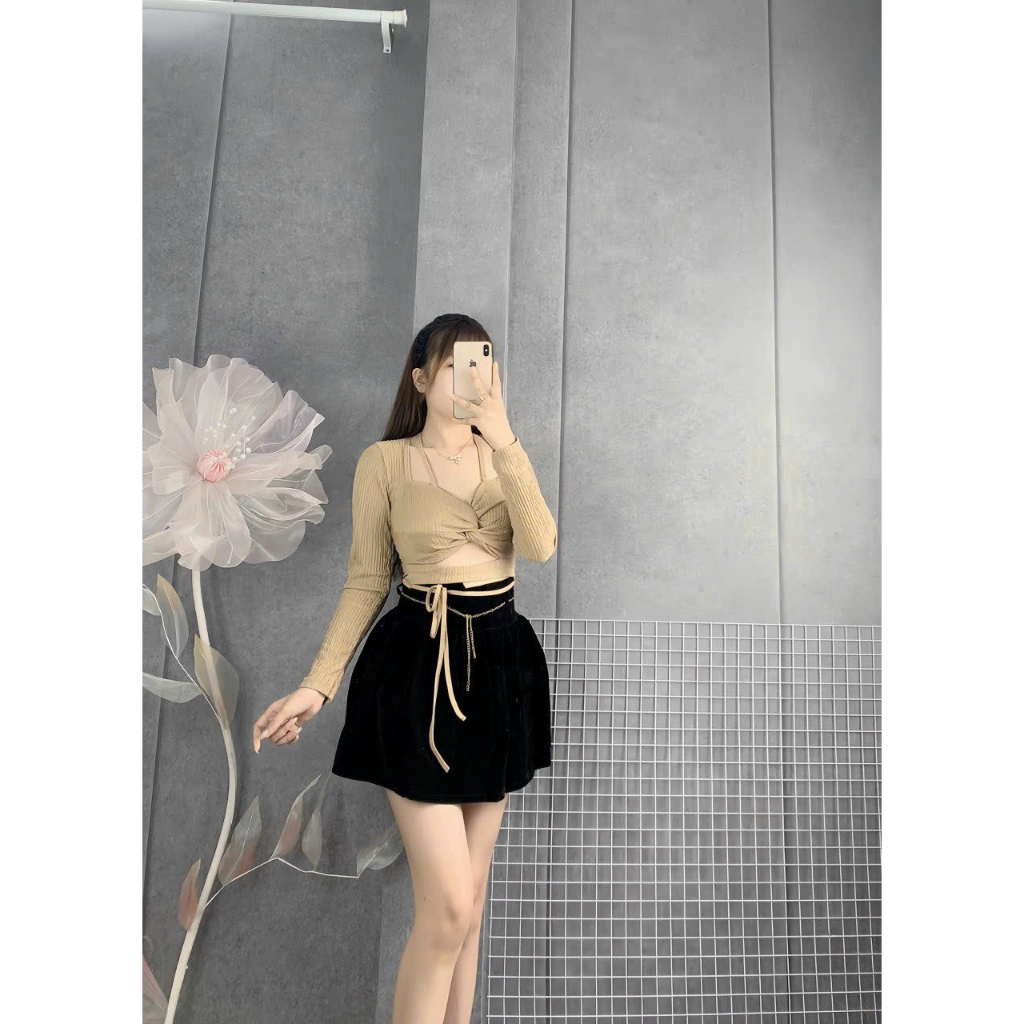 Áo kiểu dáng ngắn tay dài siêu xinh