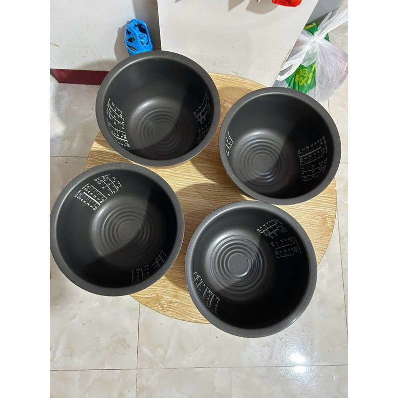 Ruột nồi cơm Toshiba nội địa Nhật Bản - Dung Tích 1L - Mới 100% ( Xài được Cho Nồi Panasonic,Tiger…)