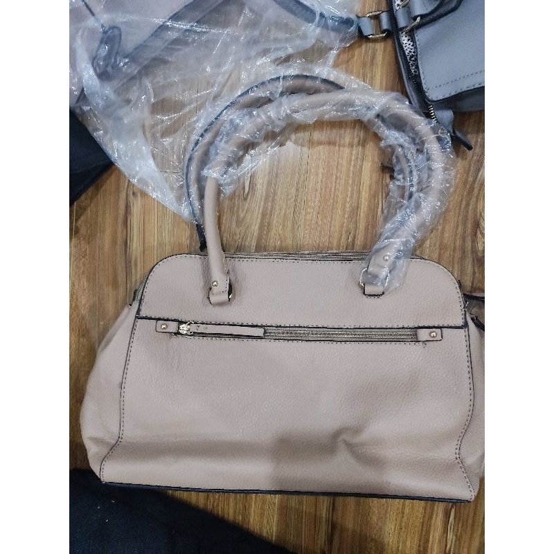 Túi xách xuất dư lỗi form