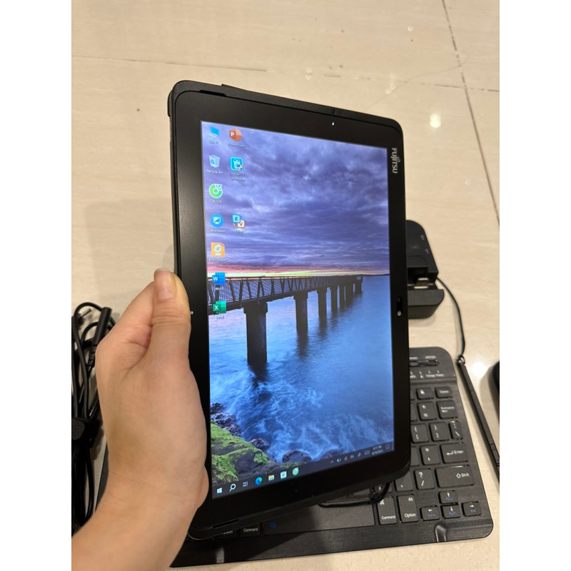 Máy tính bảng Fujitsu Q507 508 Ram4GB 64GB tặng kèm bút Stylus