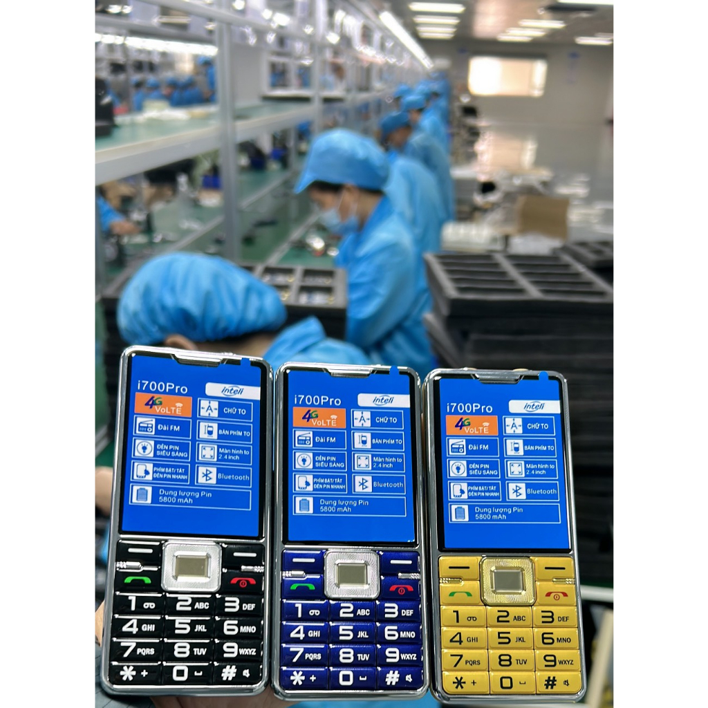 Điện thoại bàn phím i700 pro loa to,sóng khỏe,bh 12t