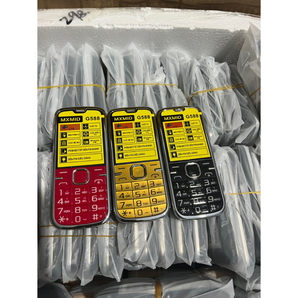 ĐIỆN THOẠI BÀN PHÍM G588 4G Full Box Loa To,Sóng Căng,Pin Trâu