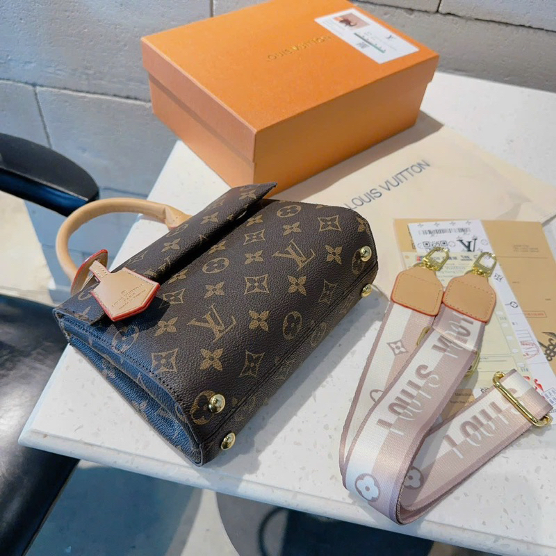 Túi quai xách #lv clunny mini dây đeo bảng to xinh xĩu 20cm có hộp