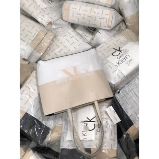 (HÀNG SẴN) TÚI CALVIN KLEIN SHOPPER PHỐI MÀU