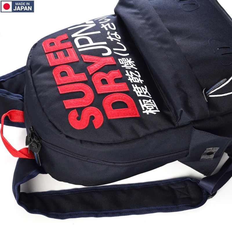 Balo thời trang SUPERDRY MONTANA Backpack Logo thêu sang trọng chất liệu poly cao cấp trượt nước - Balo nam nữ đi chơi