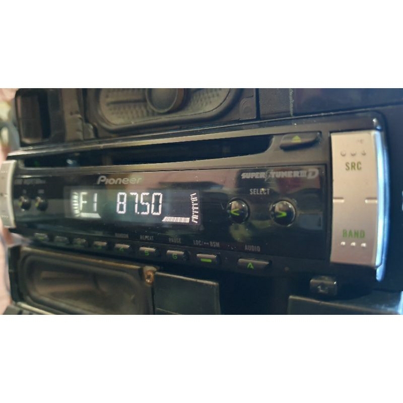 Máy phát nhạc Bluetooth liền Amply Pioneer DEH- 1850 . Tính năng Bluetooh.aux. USB.cad sd.