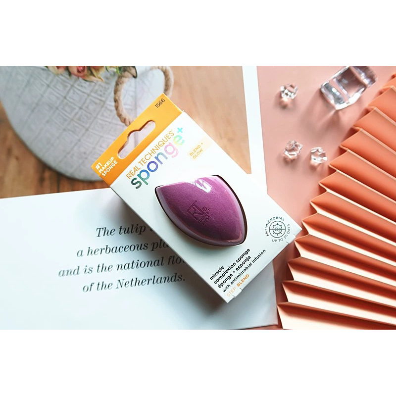 Mút trang điểm tán kem nền GUVIET màu Hồng và màu tím