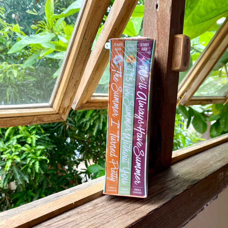 The Summer I Turned Pretty Trilogy  - Jenny Han