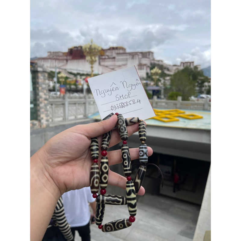 Vòng Tay Dzi Tây Tạng mix chỉ ngũ sắc và charm Lưu Ly - Dzi Chuẩn Tạng Đã Gia Trì