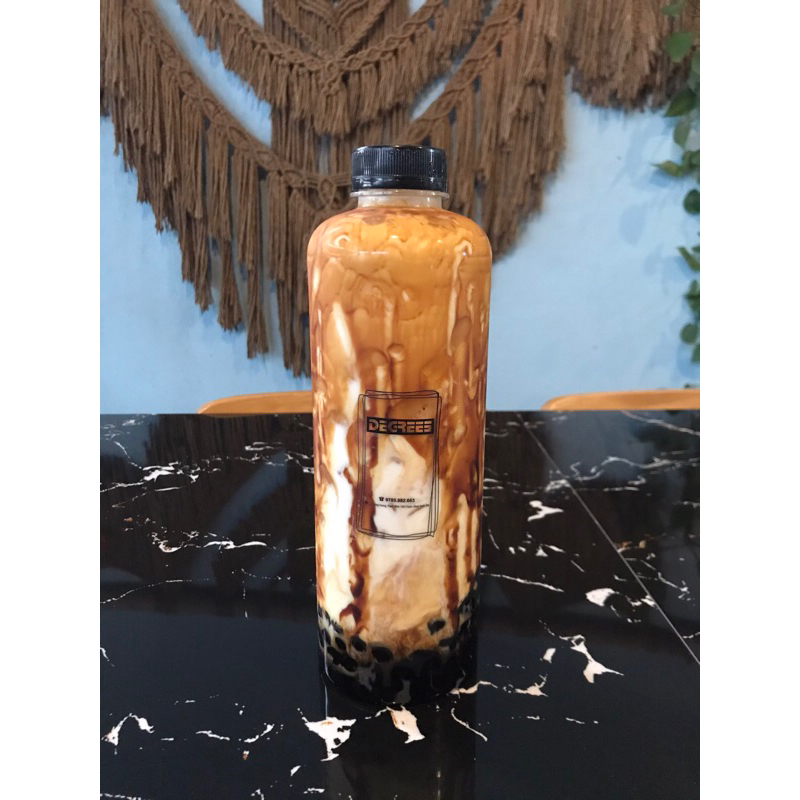 Chai nhựa 1 lít vai ngang cổ rộng kèm nắp đen fi 38