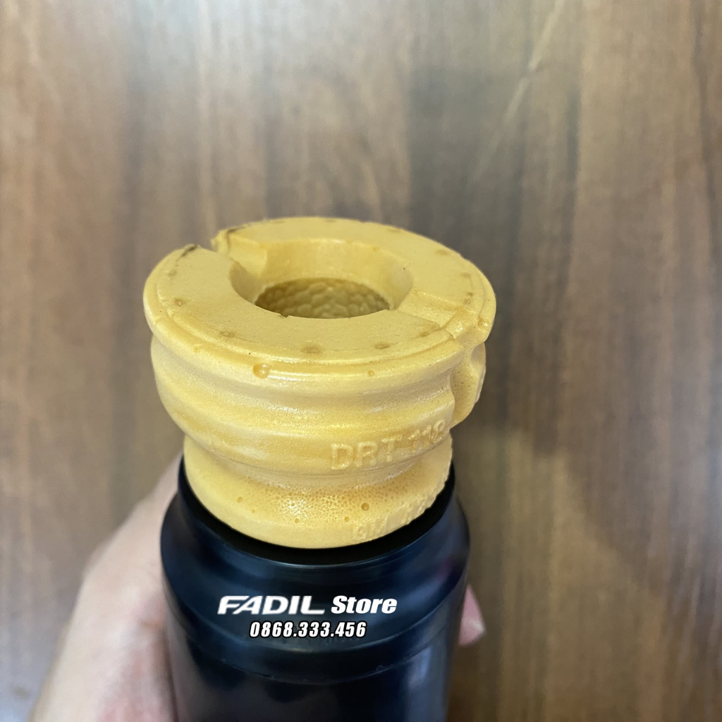 Tăm bông cao su chụp bụi giảm sóc sau Vinfast Fadil hàng chính hãng