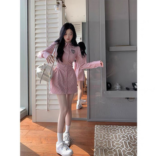 Váy sơmi kẻ phối caravat