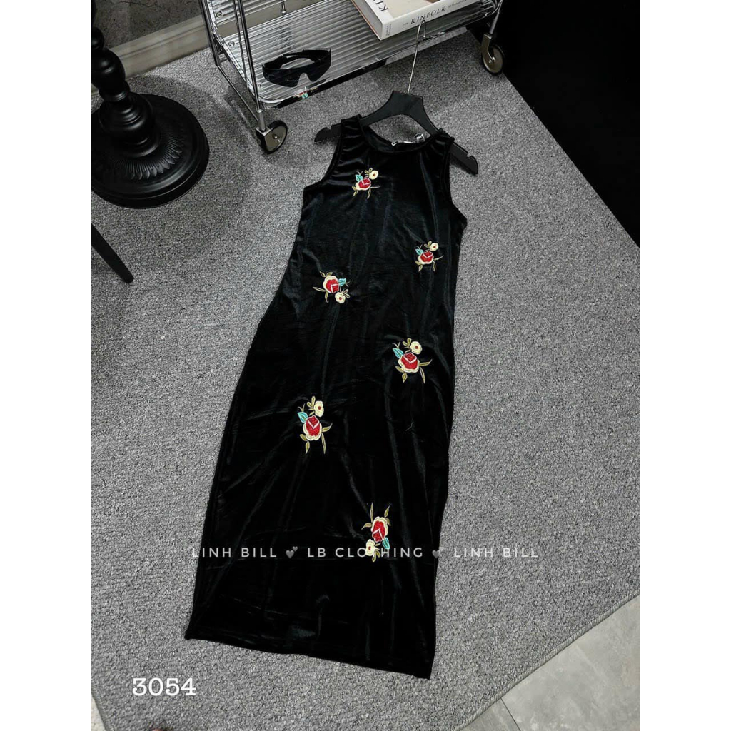 Váy nhung thêu hoa sát nách suông 2 dáng dài 2 màu