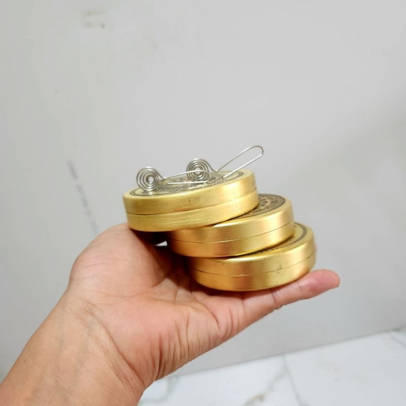 Hộp đồng chống oxi hóa tặng kèm nhấc tàn