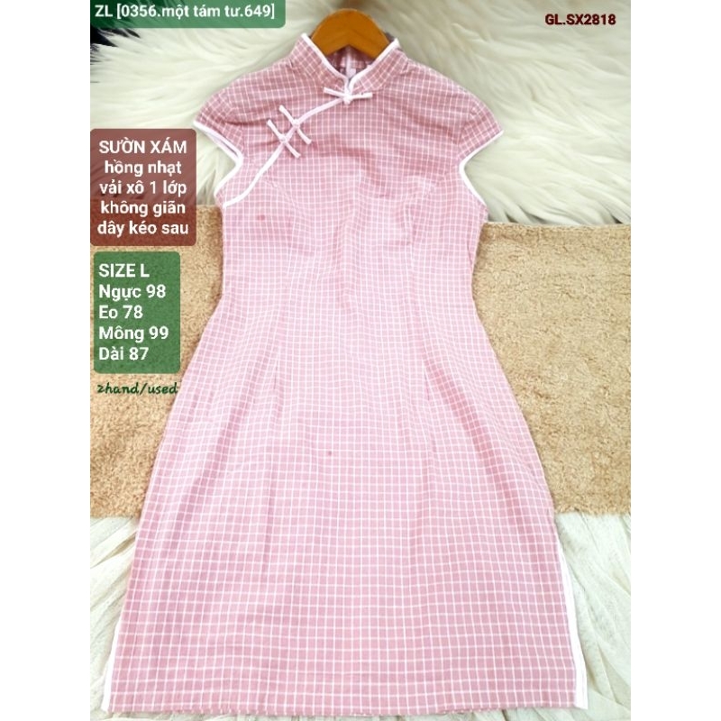 form A kẻ caro màu hồng, xẻ tà, vải xô 1 lớp không co giãn, size L, 2hand/used, 2818[2]