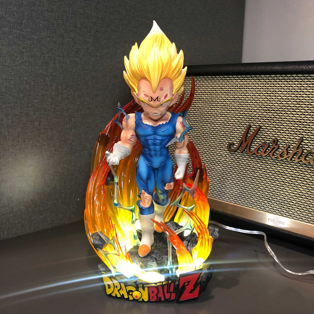 Mô hình Vegeta cực ngầu 22 cm có LED  - Dragon Ball