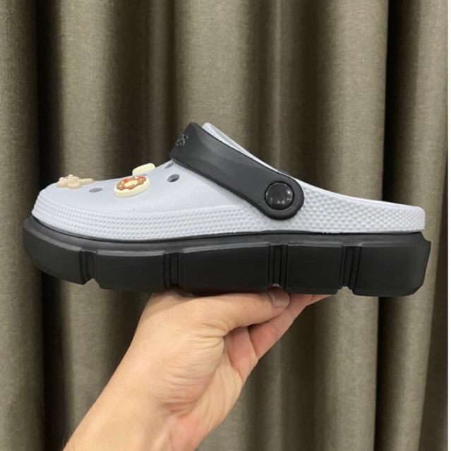 Sục croos phong cách trẻ trung đế cao 3 cm trống trơn trượt