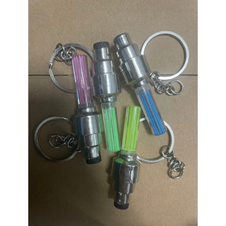 phụ kiện keyrambit led neon 7 màu