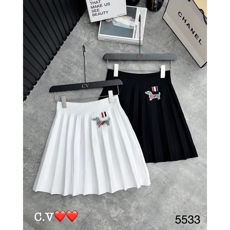 Chân váy nỉ len xếp ly hoạ tiết 🐕 TB hàng QCL1