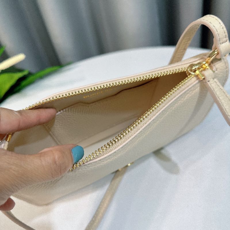 🩷Túi B.u.r.b.e.r.r.y Kẹp Nách 🩷