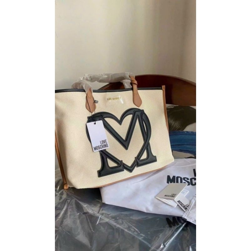 MOSCHINO TOTE CHUẨN AUTH