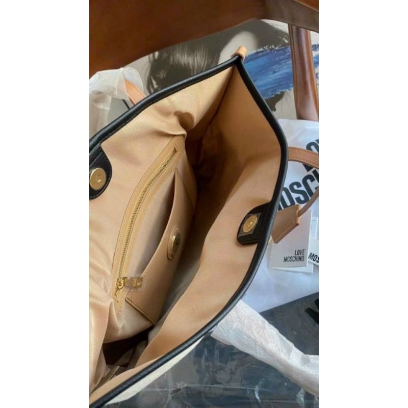 MOSCHINO TOTE CHUẨN AUTH
