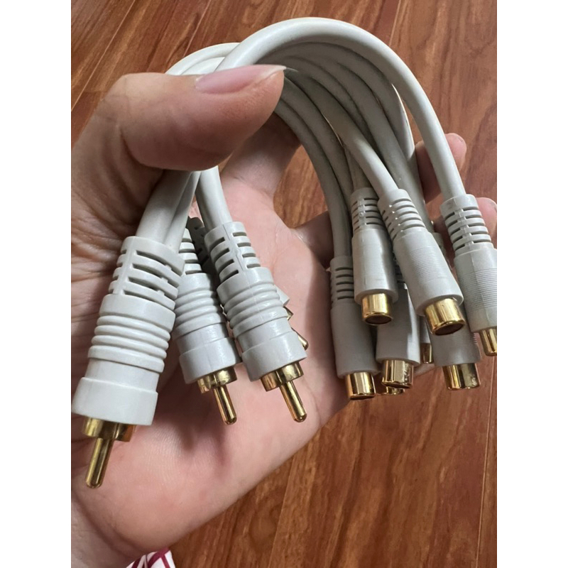 Dây chia av hoa sen 1 ra 2 hàng bãi nhật