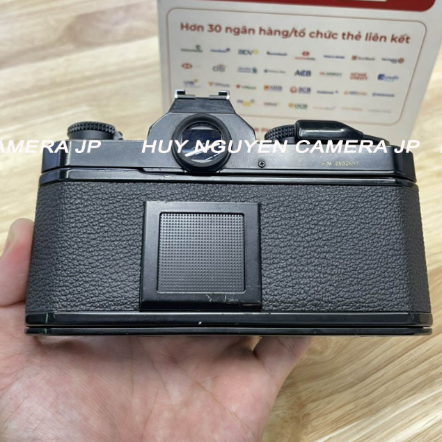 MÁY ẢNH Nikon FM CHỤP Film ,CHỈ THÂN MÁY. HOẠT ĐỘNG TỐT.
