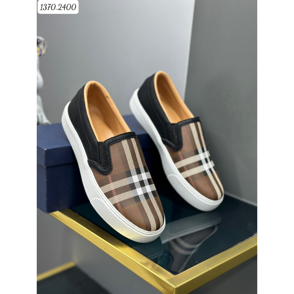 Giày slipon nam BBR - Giày lười nam bbr 2 màu sọc Nâu, Đen - Lên Chân cực chất Hot 2023