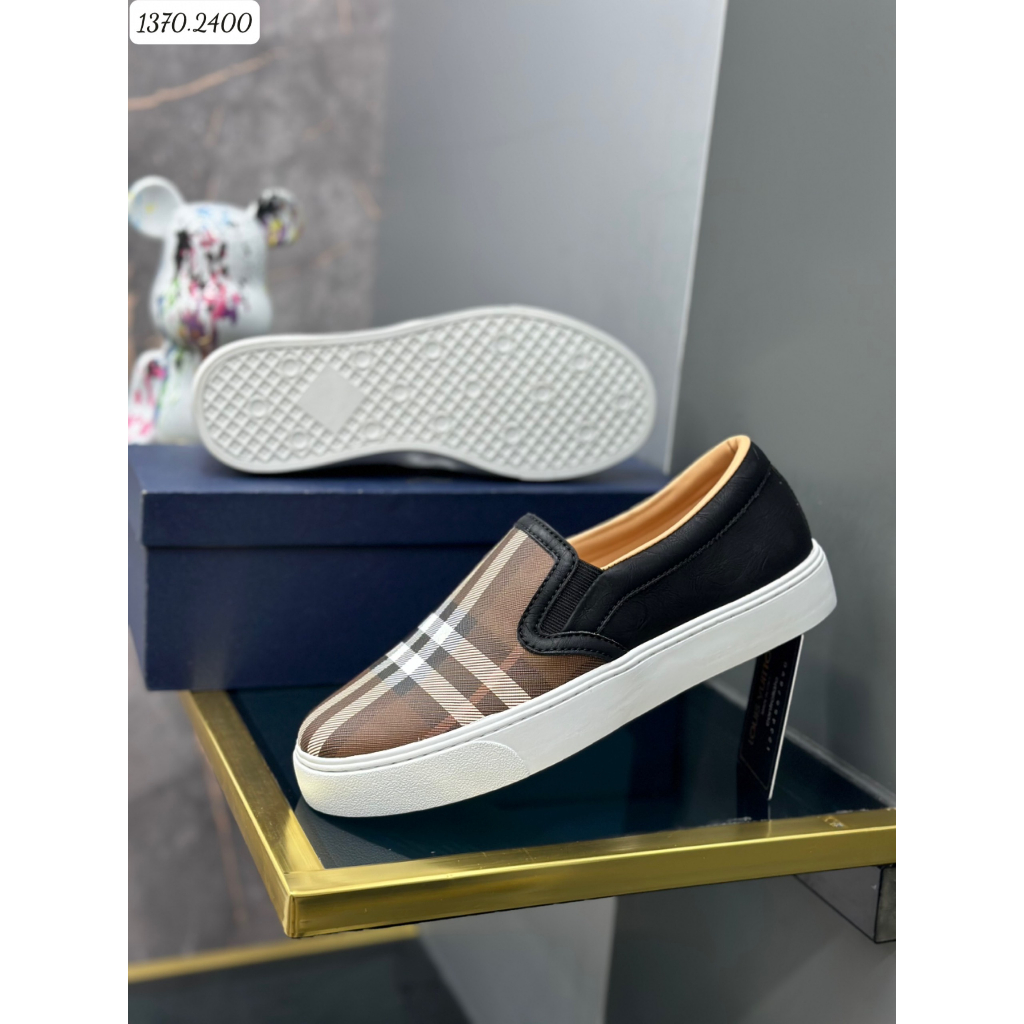 Giày slipon nam BBR - Giày lười nam bbr 2 màu sọc Nâu, Đen - Lên Chân cực chất Hot 2023