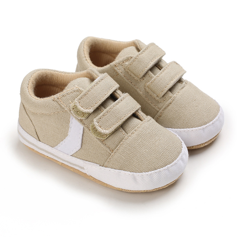 Giày tập đi cho bé đế mềm khóa dán dành cho bé tầm 0 - 13 tháng