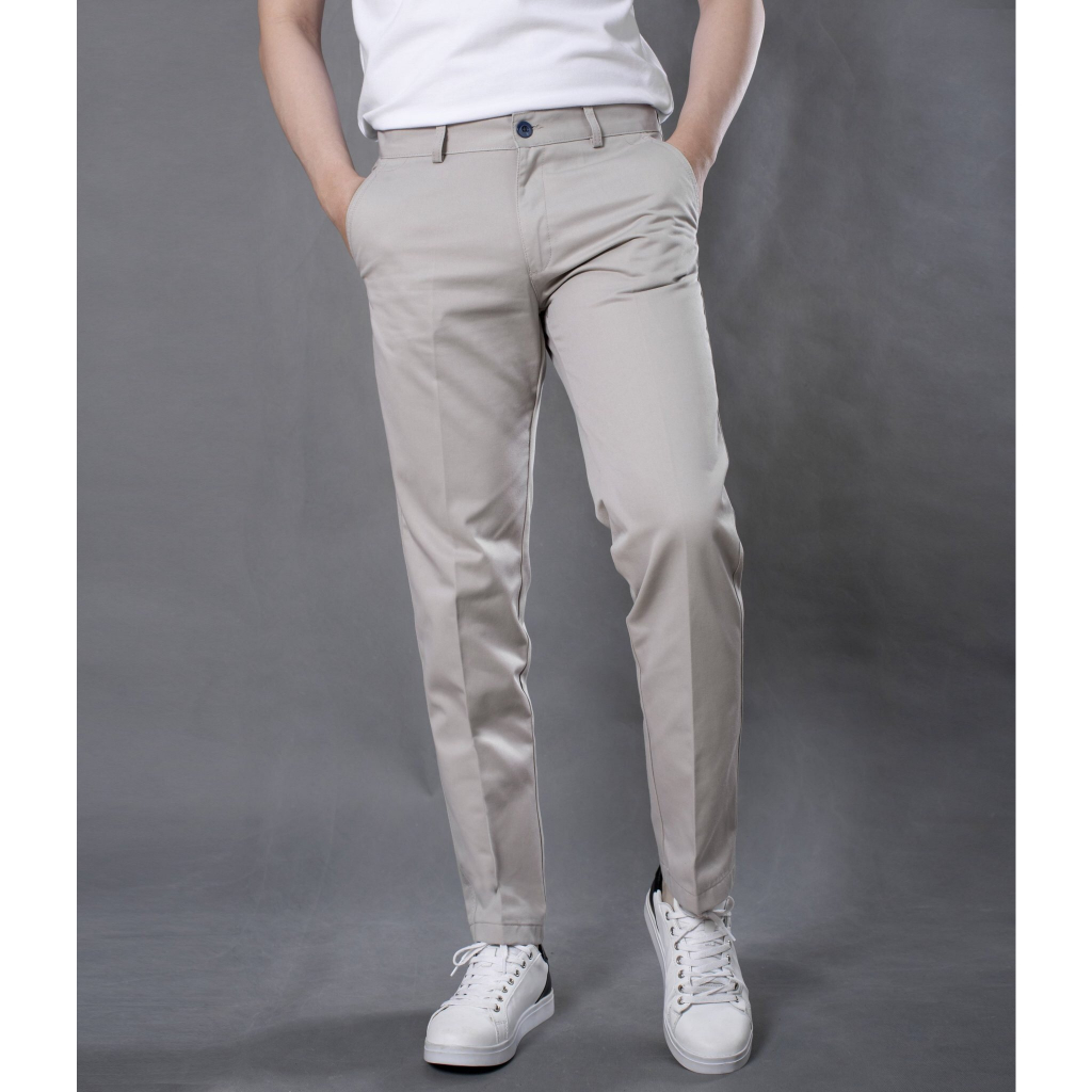 Quần dài kaki trung niên màu sắc trang nhã, thanh lịch và dễ dàng phối đồ