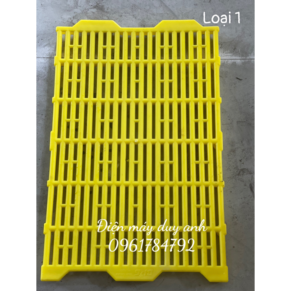 Tấm lót sàn 40x55 cm cho lợn , heo , chó , mèo  dẻo dai ,bao đẹp