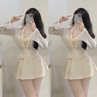 Khoác ren lỗ kèm bra + chân váy xếp ly