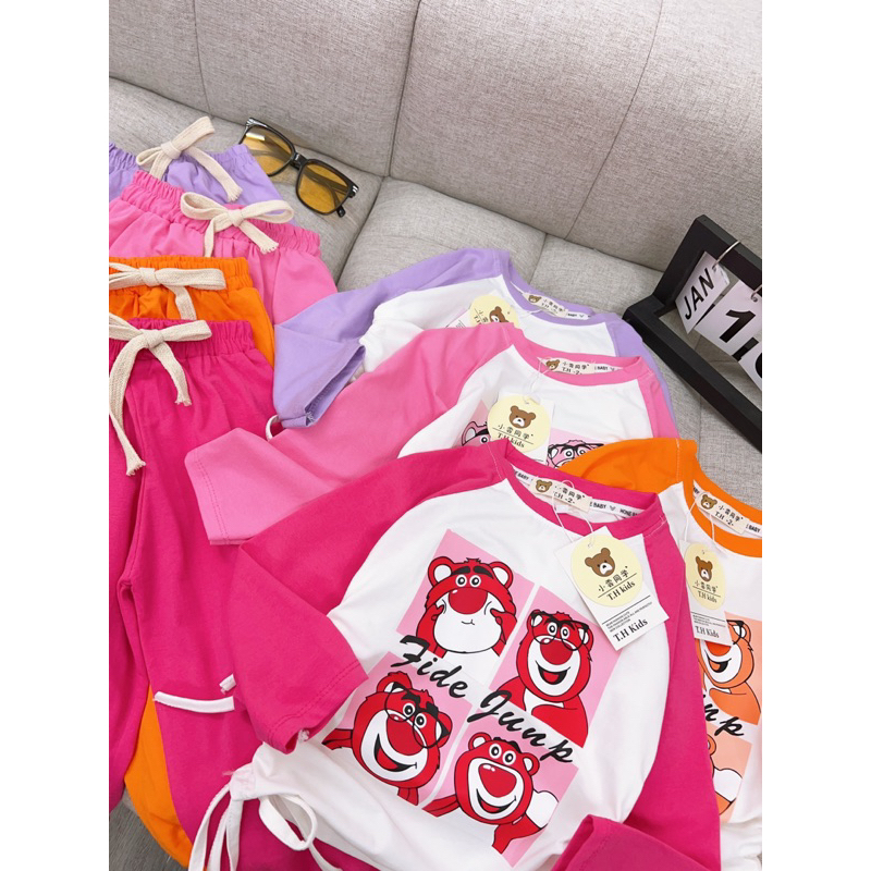 Bộ gấu dâu losto dây rút 2 màu cho bé gái