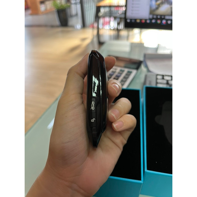 Chìa khoá Cảm ứng IPS Digital Key